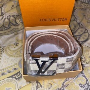 Louis Vuitton Men's Belt with Checkered Pattern - Cream and Brown